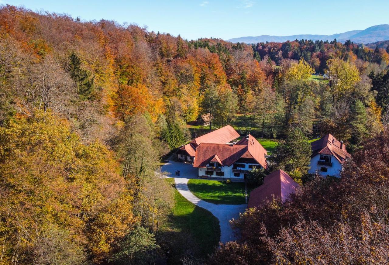 Domacija Seruga Countryside Hotel 노보메스토 외부 사진
